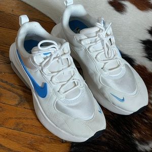 NIKE AIR MAX VERONA - size 8.5